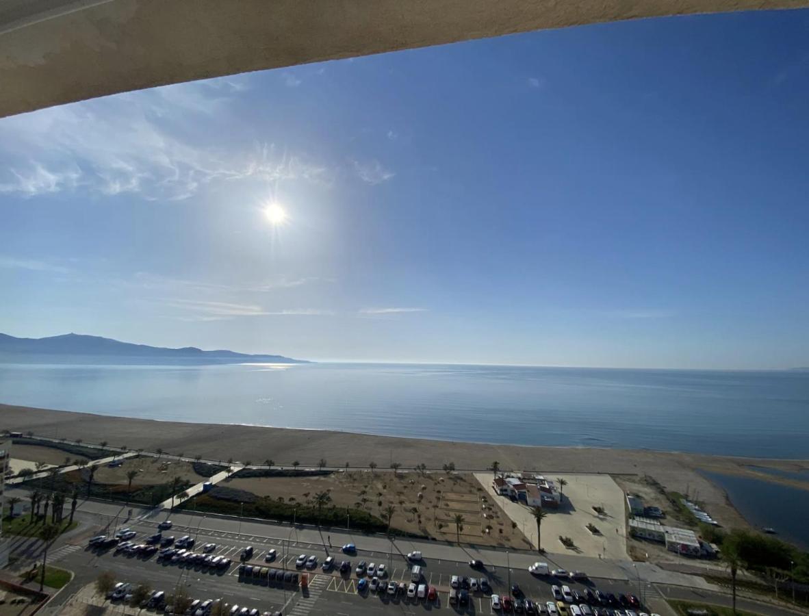 Manhattan Apartment Ampuriabrava Exterior foto
